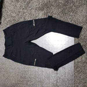 Athleta Fall 2017 Highline Hybrid 6 Pocket Cargo Pant/ Leggings Women's Size 4